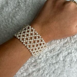 80s Vintage Stretchy Pearl Bracelet